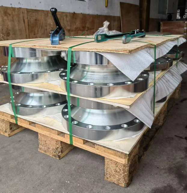 125kgs Akış Kontrol Sistemi için Ağır Çinko Kaplamalı Özelleştirilmiş İşleme Çelik Flanşı