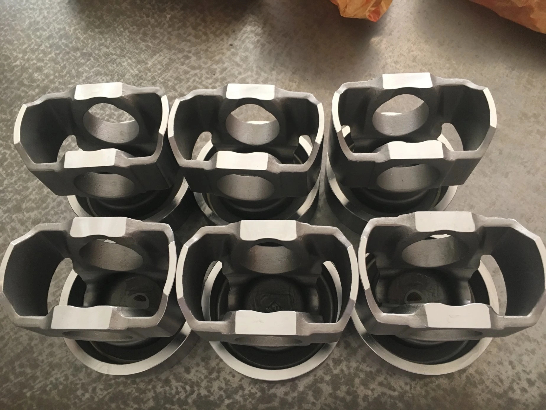 Yatırım-&ccedil;elik d&ouml;k&uuml;m-piston-for-cat-3500-dizel motorlu.Webp